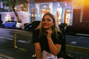 Humor y libertad en la voz de Lucrecia Gómez Boschetti